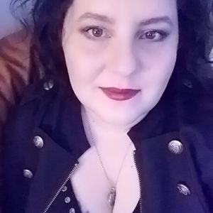 Meet your Posher, Mandy